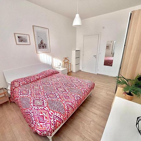 Casa Mila Apartment Savona Luaran gambar