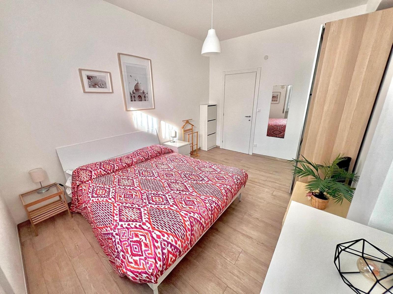 Casa Mila Apartment Savona Luaran gambar